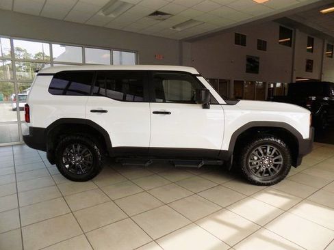 Used 2024 Toyota Land Cruiser 1958 image 9