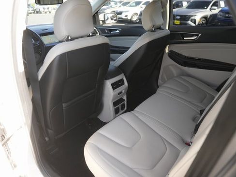 Used 2016 Ford Edge Titanium w/ Equipment Group 301A image 12