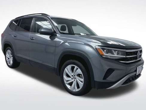 Used 2022 Volkswagen Atlas SE image 16