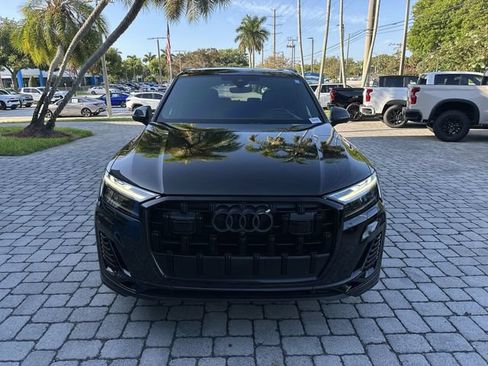 Used 2025 Audi Q7 3.0T Prestige w/ Prestige Package AWD/4WD image 18