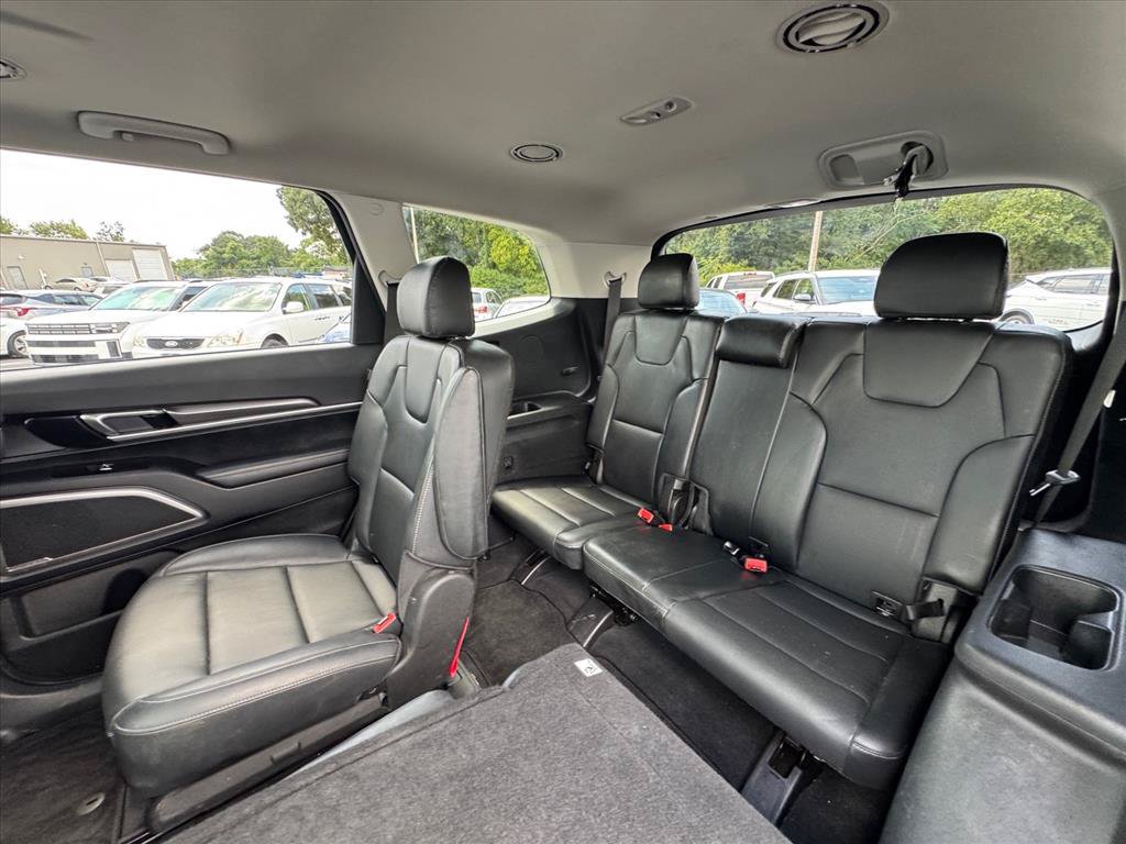 Certified 2024 Kia Telluride S w/ S Sunroof Package FWD image 12