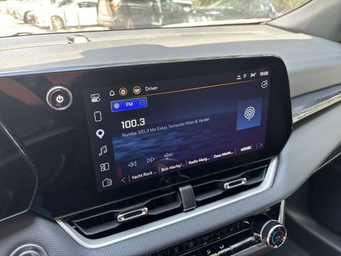 Used 2025 Chevrolet Equinox LT FWD image 21