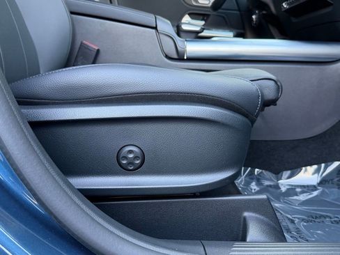 Used 2022 Mercedes-Benz GLA 250 image 36