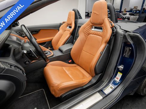 Used 2021 Jaguar F-TYPE Convertible RWD image 12