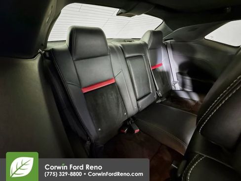 Used 2009 Dodge Challenger SRT8 image 27