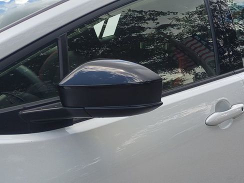 Used 2024 Toyota Prius Prime FWD image 27