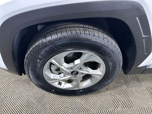 Used 2023 Hyundai Tucson SEL AWD/4WD image 10