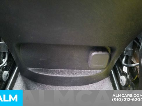 Used 2023 Chevrolet Malibu LT FWD image 22