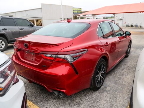 Certified 2023 Toyota Camry SE w/ Convenience Package FWD image 8