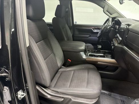 Certified 2023 Chevrolet Silverado 1500 LT AWD/4WD image 18