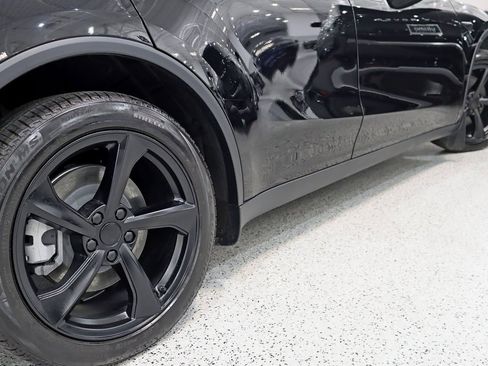 Used 2026 Tesla Model Y AWD image 12