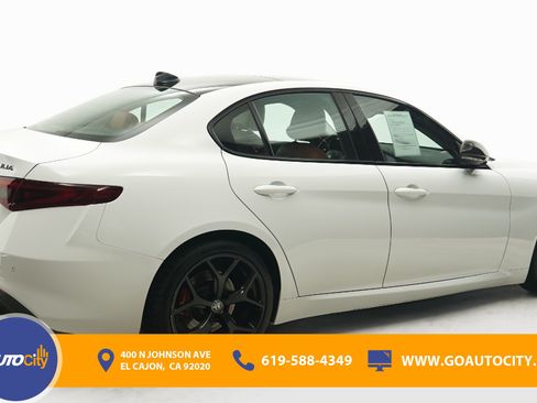 Used 2020 Alfa Romeo Giulia Ti w/ Nero Edizione RWD image 6