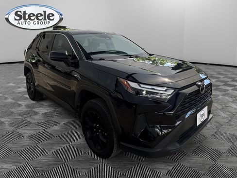 Used 2025 Toyota RAV4 LE w/ Blackout Package (GST) FWD image 7