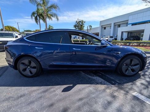 Used 2019 Tesla Model 3 Long Range image 18