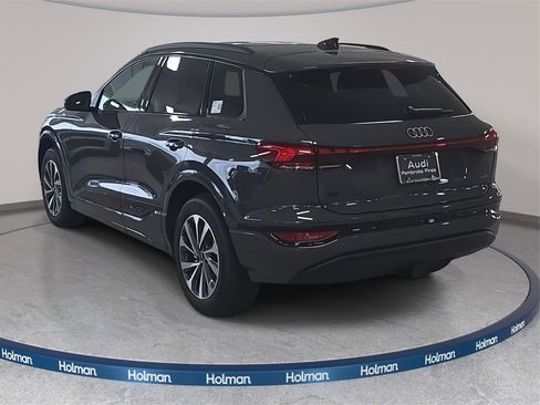 New 2025 Audi Q6 e-tron Premium Plus image 6