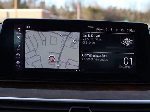 Used 2020 BMW 540i xDrive w/ Executive Package image 14