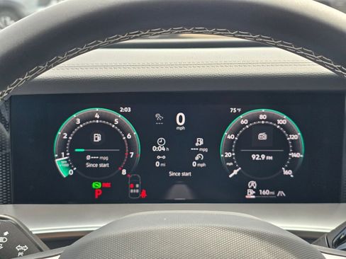 New 2026 Volkswagen Tiguan SE AWD/4WD image 23