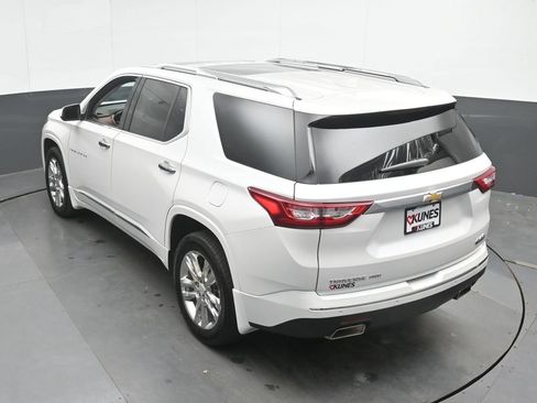 Used 2021 Chevrolet Traverse High Country w/ LPO, Cargo Package AWD/4WD image 42