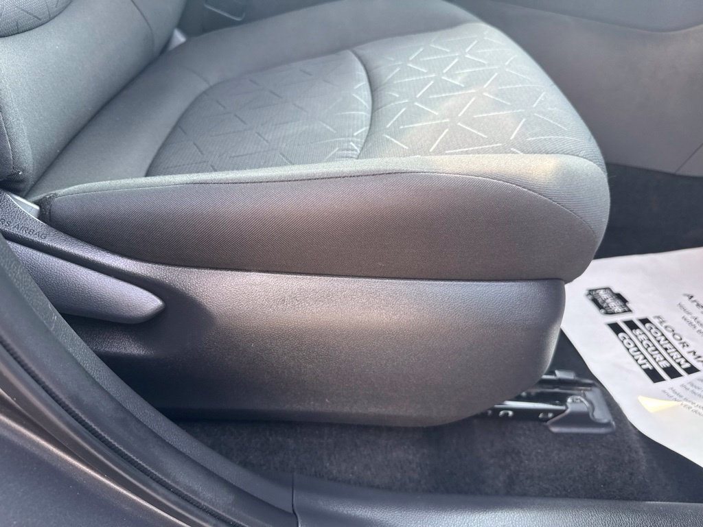Certified 2024 Toyota RAV4 XLE FWD image 36
