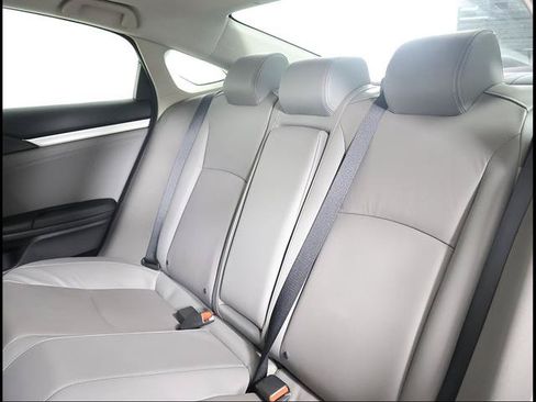 Used 2017 Honda Civic EX-L image 10