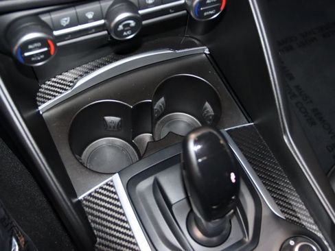 Used 2018 Alfa Romeo Giulia Quadrifoglio w/ Driver Assist Dynamic Package image 56