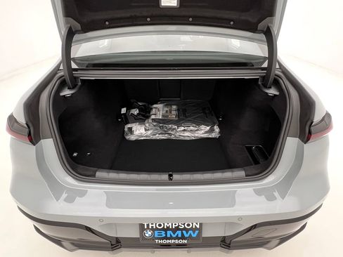 New 2026 BMW 740i xDrive w/ Premium Package image 21