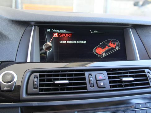 Used 2016 BMW 528i Sedan RWD image 20