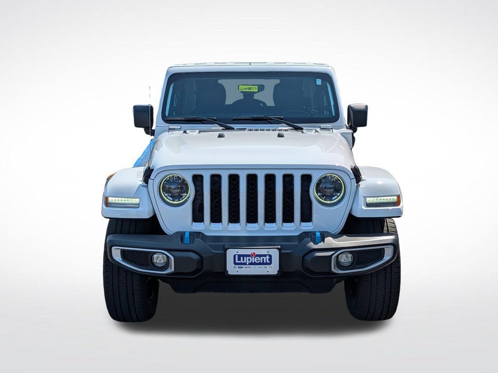 Used 2023 Jeep Wrangler Unlimited Sahara w/ Cold Weather Group AWD/4WD image 11