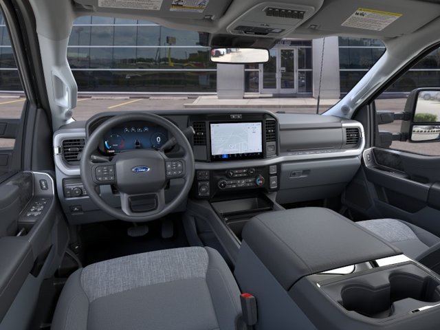 New 2026 Ford F350 XLT w/ XLT Premium Package AWD/4WD image 9