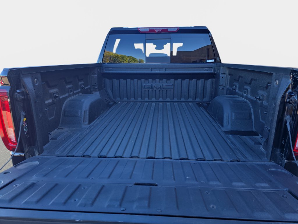 Used 2026 GMC Sierra 1500 AT4 w/ AT4 Premium Package AWD/4WD image 14