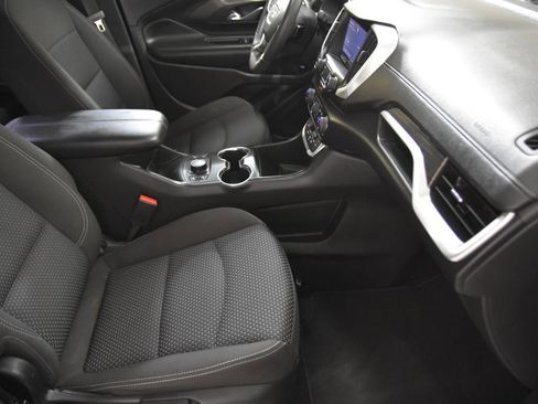 Used 2023 GMC Terrain SLE w/ Driver Convenience Package FWD image 36
