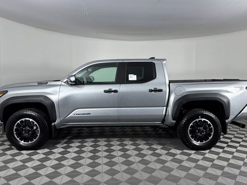 New 2025 Toyota Tacoma TRD Off-Road image 7