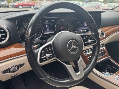 Used 2019 Mercedes-Benz E 300 4MATIC image 20