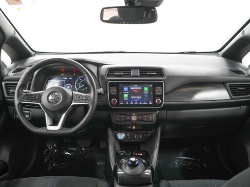 Used 2019 Nissan Leaf SV Plus w/ SV Plus Technology Package FWD image 15