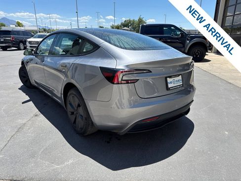 Used 2025 Tesla Model 3 Long Range RWD image 5