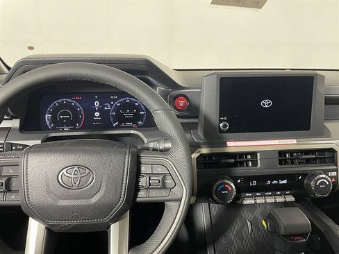 New 2026 Toyota Tacoma TRD Off-Road AWD/4WD image 15