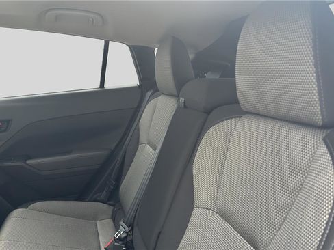 Used 2024 Subaru Crosstrek 2.0i Premium image 18