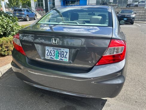 Used 2012 Honda Civic LX image 5