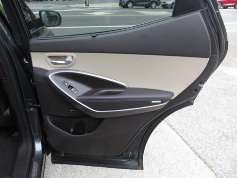 Used 2014 Hyundai Santa Fe Sport w/ Technology Package 04 image 25