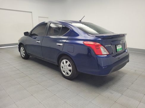 Used 2018 Nissan Versa SV FWD image 5