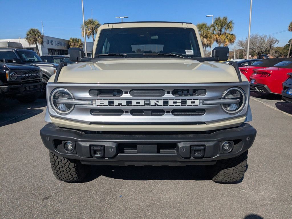 New 2025 Ford Bronco Badlands AWD/4WD image 9