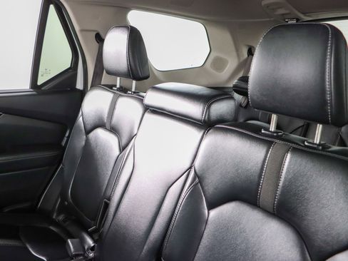 Used 2023 Honda Pilot Touring image 25