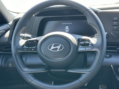 New 2026 Hyundai Elantra SEL Sport Premium image 24