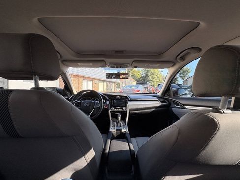 Used 2018 Honda Civic EX image 29