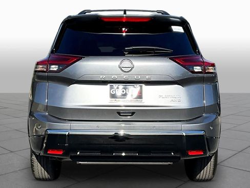 New 2026 Nissan Rogue Platinum image 4