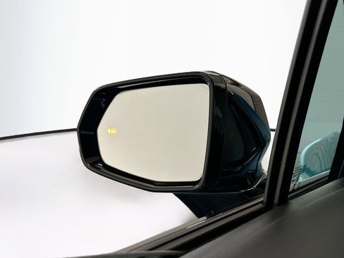 Used 2025 Honda Prologue Touring image 16