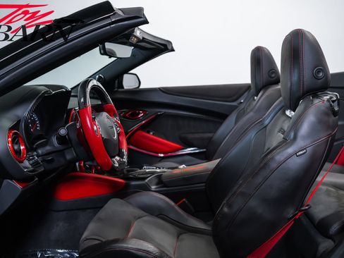 Used 2022 Chevrolet Camaro ZL1 RWD image 30