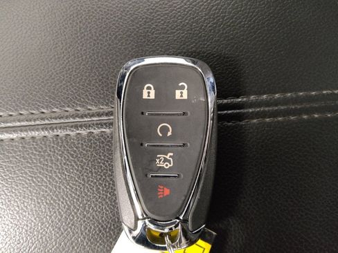 Used 2023 Chevrolet Malibu LT FWD image 32