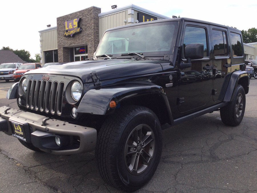 Used 2016 Jeep Wrangler Unlimited Sahara AWD/4WD image 1