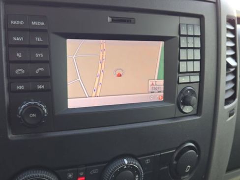 Used 2017 Mercedes-Benz Sprinter 3500 image 14